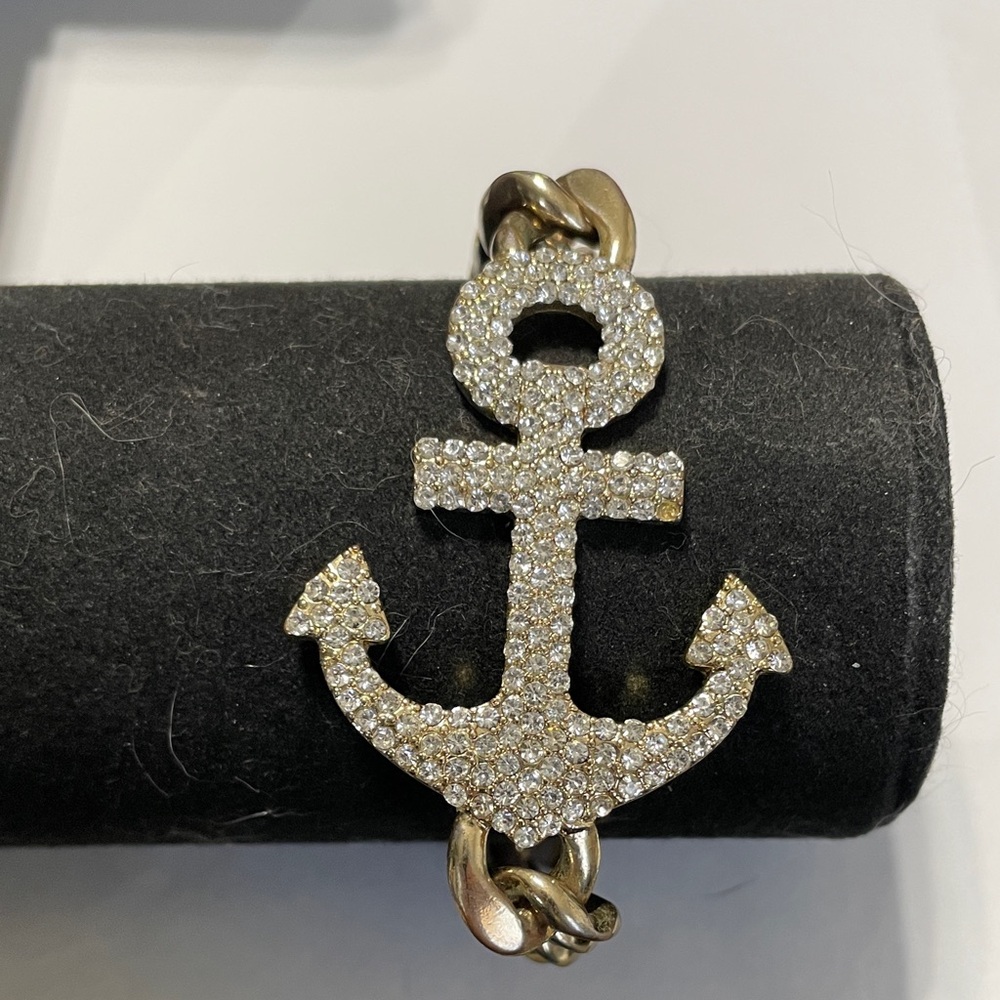 Gold Anchor Bracelet with Rhinestones